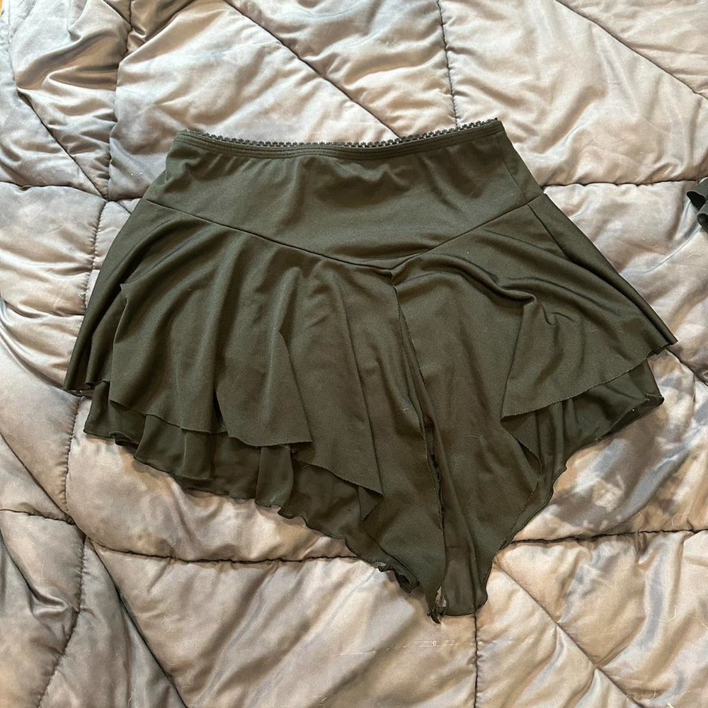 morbid threads skirt size s